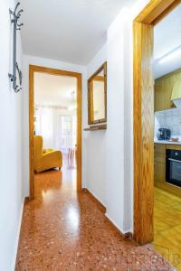 Kuchnia lub aneks kuchenny w obiekcie Inftour Apolo Apartamento
