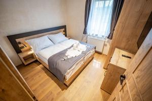 Residence Klažary u Žumberka - Terasové apartmány 객실 침대