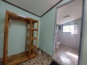 Kupaonica u objektu Phi Phi View Point Resort