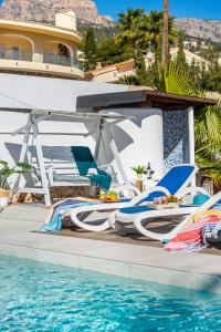 Basen w obiekcie Villa Salada - PlusHolidays lub w pobliżu