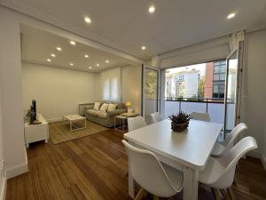 Et opholdsområde på Apto reformado a 20 mins de la playa