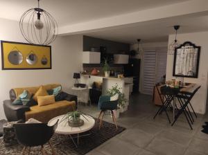 Χώρος καθιστικού στο Chez Driss +49 φωτογραφίες