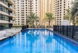 Bazén v ubytování Marina Quays West, Dubai Marina - Mint Stay nebo v jeho okolí