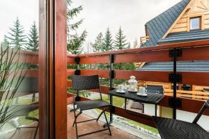 Balkón alebo terasa v ubytovaní Apartament w malowniczej Dolinie Kościeliskiej by Rent like home