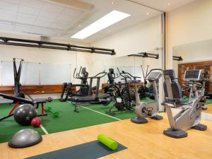 Spordikeskus ja/või sportimisvõimalused majutusasutuses Castleknock Hotel