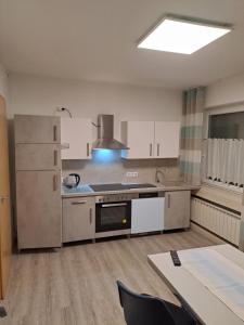 7D Apartment mit 3 Schlafzimmern tesisinde mutfak veya mini mutfak