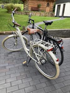 Катання на велосипеді по території Balance Apartments by M&A - Ferienhaus Dohrenbach або околицях