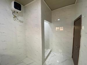 Bagno di MOK Apartments & Suites