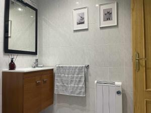 Bilik mandi di Bitxilore, Biescas con terraza +12 gambar