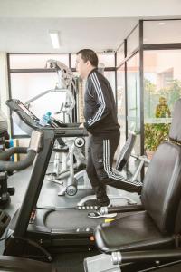 Fitness center at/o fitness facilities sa Los Tallanes Hotel & Suites