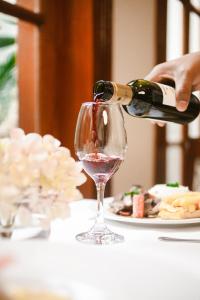 Bebidas em Los Tallanes Hotel & Suites