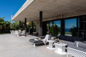 Balkón nebo terasa v ubytování KARAT Villa Atelier de la Vega