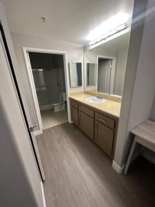 Bany a 2BR w Rooftop Pool located DTLA