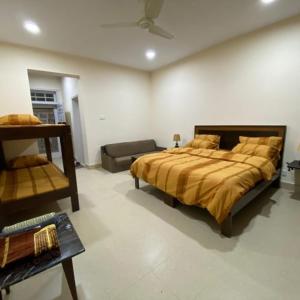 Afbeelding uit fotogalerij van Gold Coast Beach Resort, Kund Malir in Kund Malīr