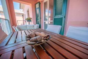 Balkón nebo terasa v ubytování SeaView Cavi B. [100mt dal Mare]