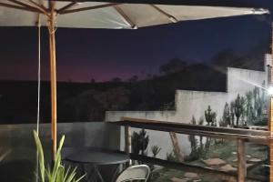 Πισίνα στο ή κοντά στο Casa (2)