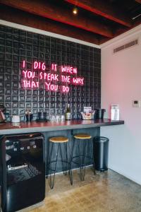 The Pink Hotel Coolangatta的酒水