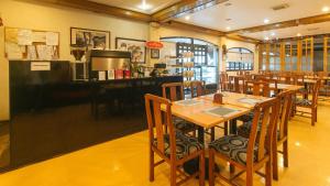 Restaurace v ubytování Aloha Hotel Roxas Boulevard Manila
