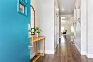 Φωτογραφία από το άλμπουμ του Exquisite 3BD 2BA Vacation Nest by The Village at Meridian σε Meridian