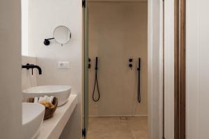 Koupelna v ubytování Sundunes Hotel Naxos