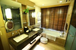 Koupelna v ubytování ITC Gardenia, a Luxury Collection Hotel, Bengaluru