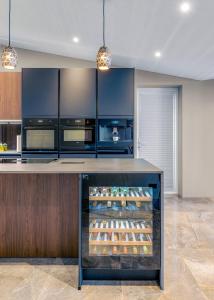 Cucina o angolo cottura di Bay View Apartments