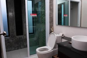 Bagno di Victoria Cliff Hotel & Resort, Kawthaung
