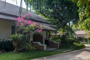 Giardino di Victoria Cliff Hotel & Resort, Kawthaung