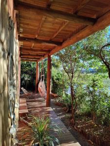 Un jardín fuera de Barra de Ibiraquera, Lagoa Doce, Ibira Bamboo Lodge