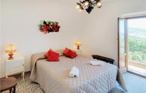 Cama o camas de una habitación en Stunning Home In Terontola With Wi-fi