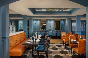 Posezení v ubytování Springfield Hotel