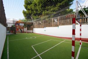 Tenis a/nebo squash v ubytování ILUNION Palmanova Mallorca nebo okolí