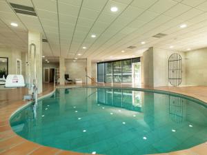 Bazén v ubytování Hotel Altos de Istán nebo v jeho okolí