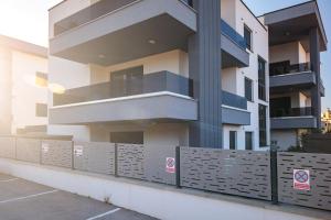 Budova, v ktorej sa apartmán nachádza