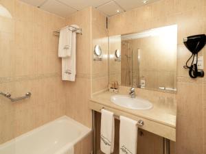 Koupelna v ubytování Hotel Altos de Istán