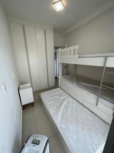 Gallery image of Apto 2 Quartos Tulum Bertioga com Excelente Vista in Bertioga +48 photos