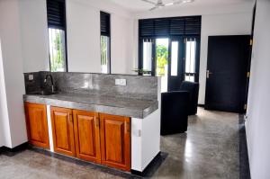 Gallery image of La Greens Apartments in Galle