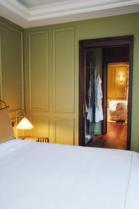 Postel nebo postele na pokoji v ubytování Eight Hotel Portofino