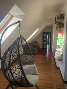 Część wypoczynkowa w obiekcie Apartament Urocza przy Wyciągu SKI Arena