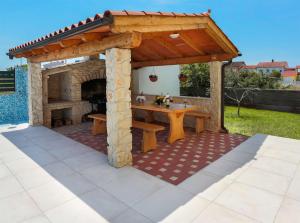 Αίθριο ή υπαίθριος χώρος στο Villa Vita apartments & studios with common pool
