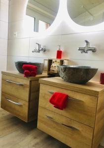 Fotografie z fotogalerie ubytování Ferienwohnung am Rhein v destinaci Stein + 30 fotografií