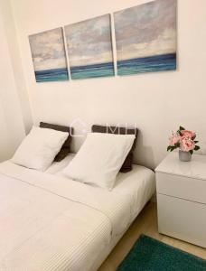 Cama o camas de una habitación en Cozy Malakoff Studio - Near Paris