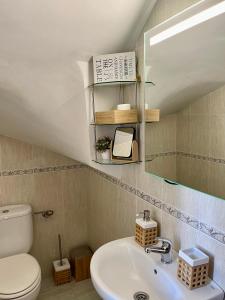 Koupelna v ubytování Casa rural Lomalinda