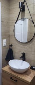 Łazienka w obiekcie Apartament Busko-Zdrój - Zosia