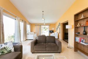 Posezení v ubytování Beautiful villa with stunning view