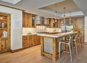 Nhà bếp/bếp nhỏ tại Residences at The Little Nell