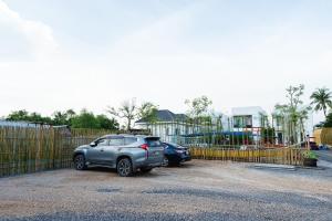 Fotografie z fotogalerie ubytování Yunoya Riverside Villa v destinaci Samut Songkhram