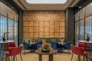 Posezení v ubytování Radisson Blu Hotel & Spa, Nashik