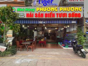 Bố cục Phuong Phuong Hotel