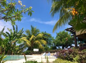 a view of the pool at the resort at Wae Molas Hotel in Labuan Bajo